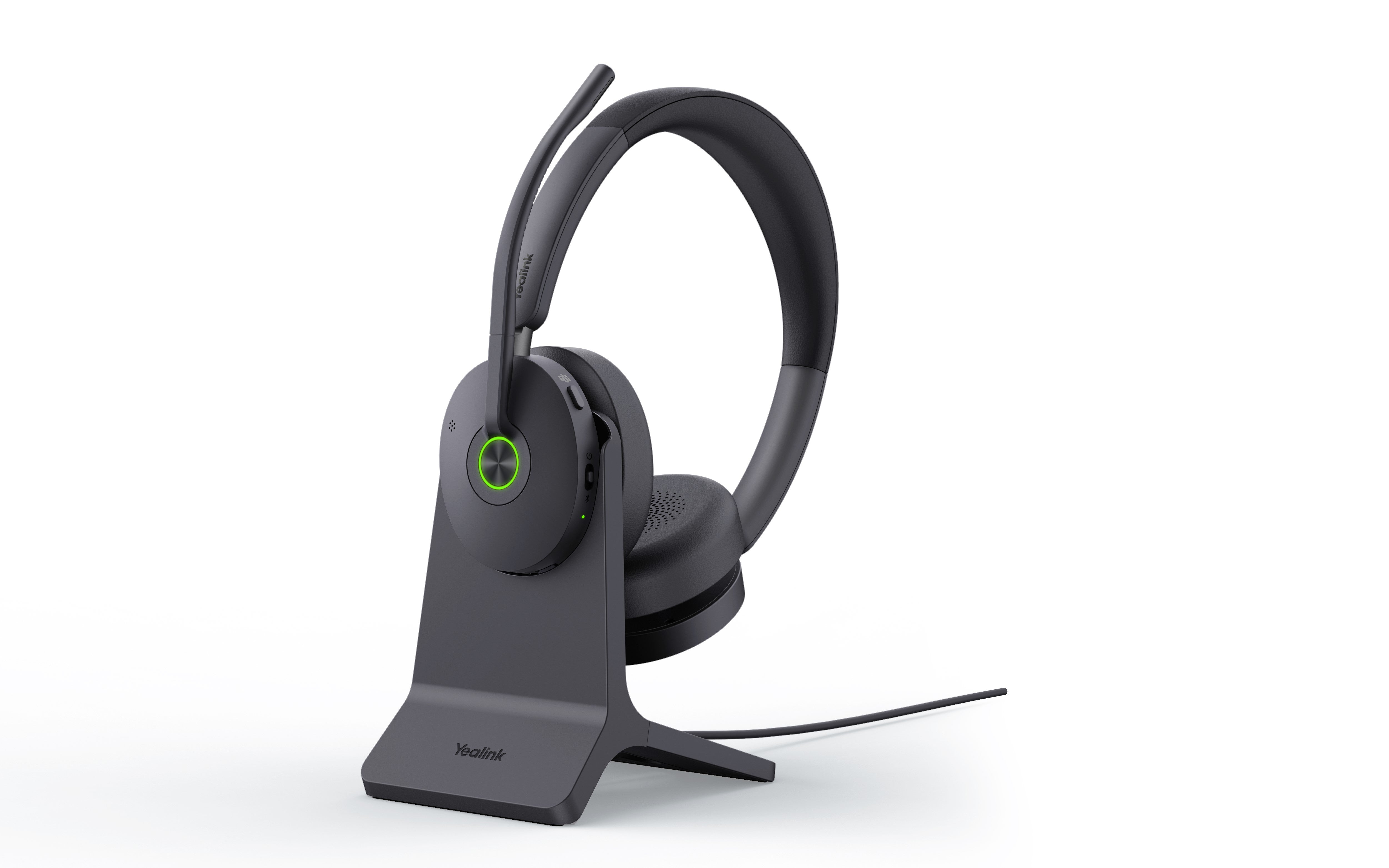 Gaming DesktopYealink BH74 with Stand Teams USB-C/A Bluetooth Headset